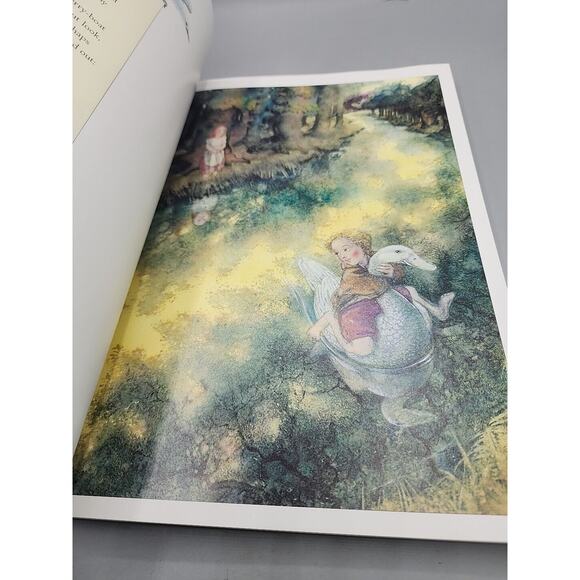 Treasury Of Classic Illustrated Fairy Tales (2003) Paperback QPB - Picture 9 of 16